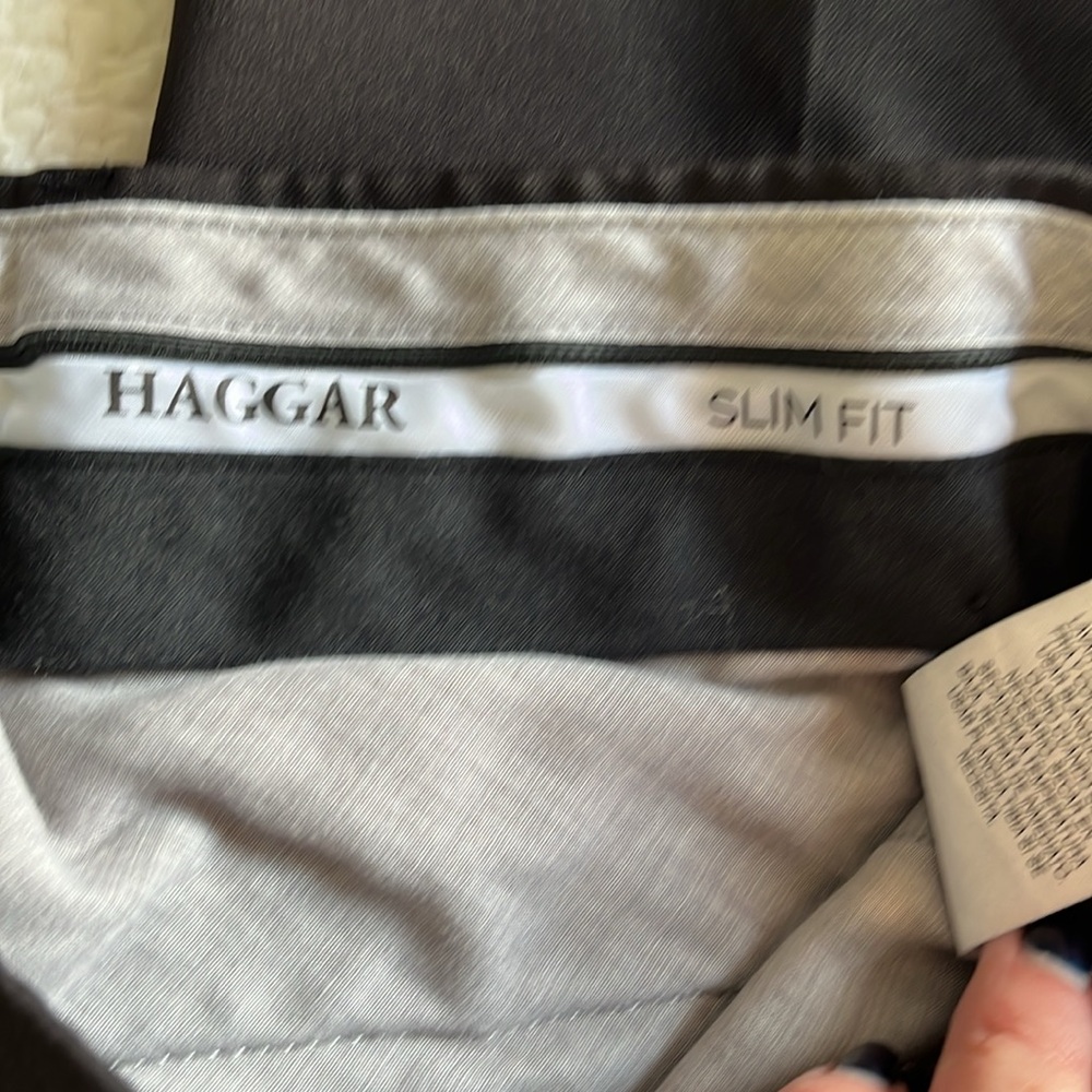 Bundle of 2 Men’s Haggar Dress Pants W30, L 30 - Picture 4 of 7